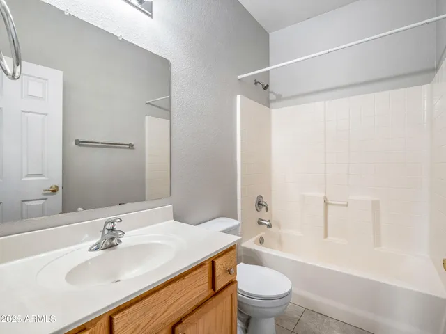 $415,000 | 950 South Tucana Lane, Gilbert, AZ 85296