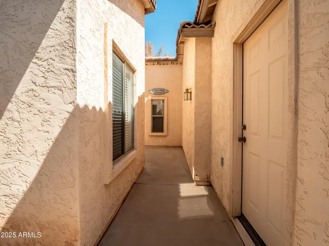 $415,000 | 950 South Tucana Lane, Gilbert, AZ 85296