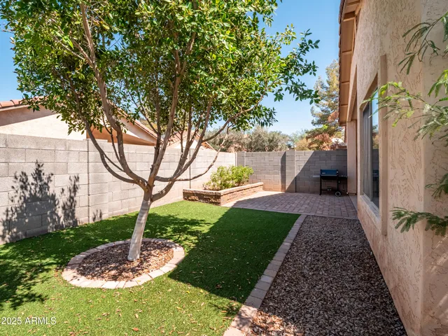 $415,000 | 950 South Tucana Lane, Gilbert, AZ 85296