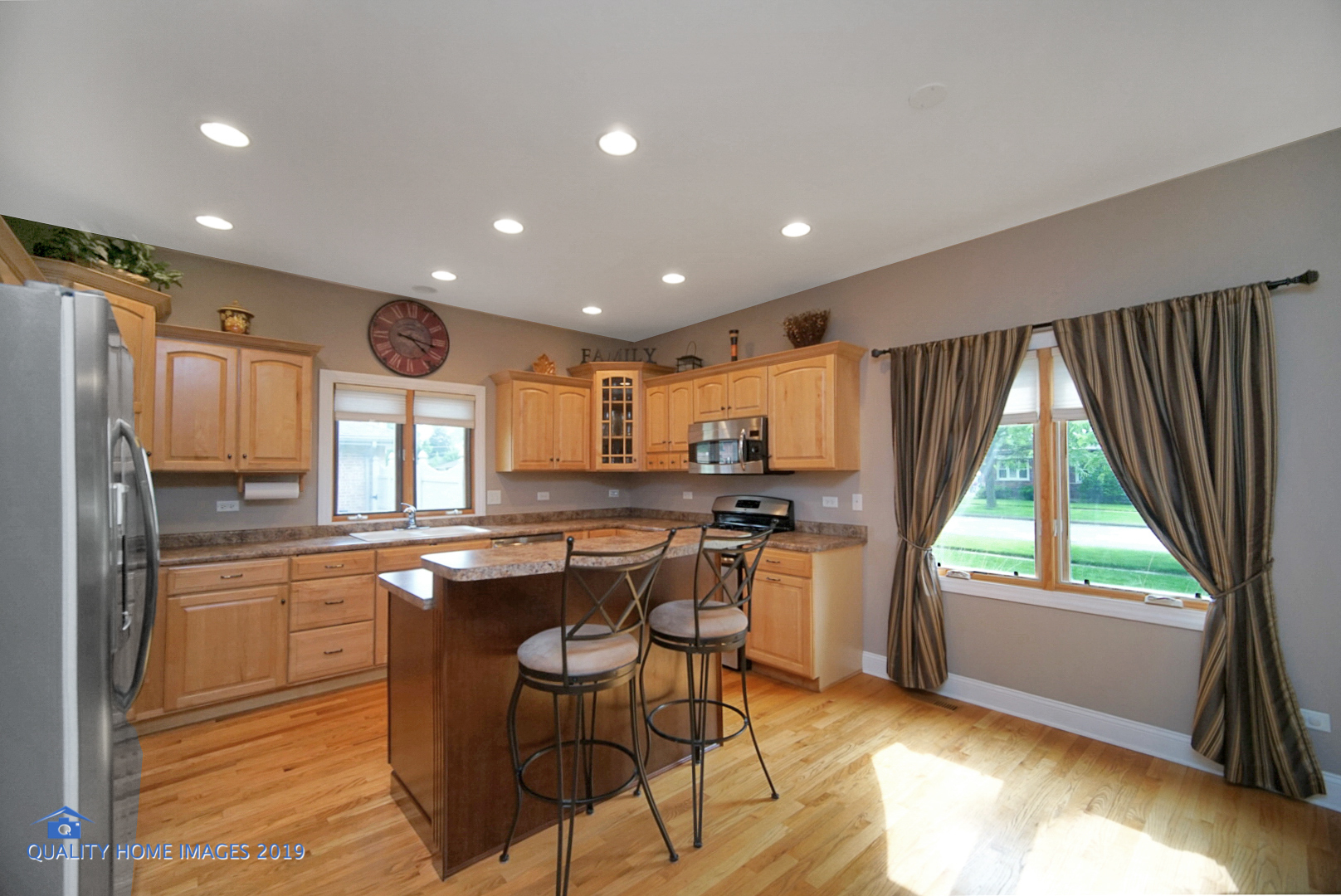 5843 108th Place Chicago Ridge, IL 60415 - Photo 13 of 27