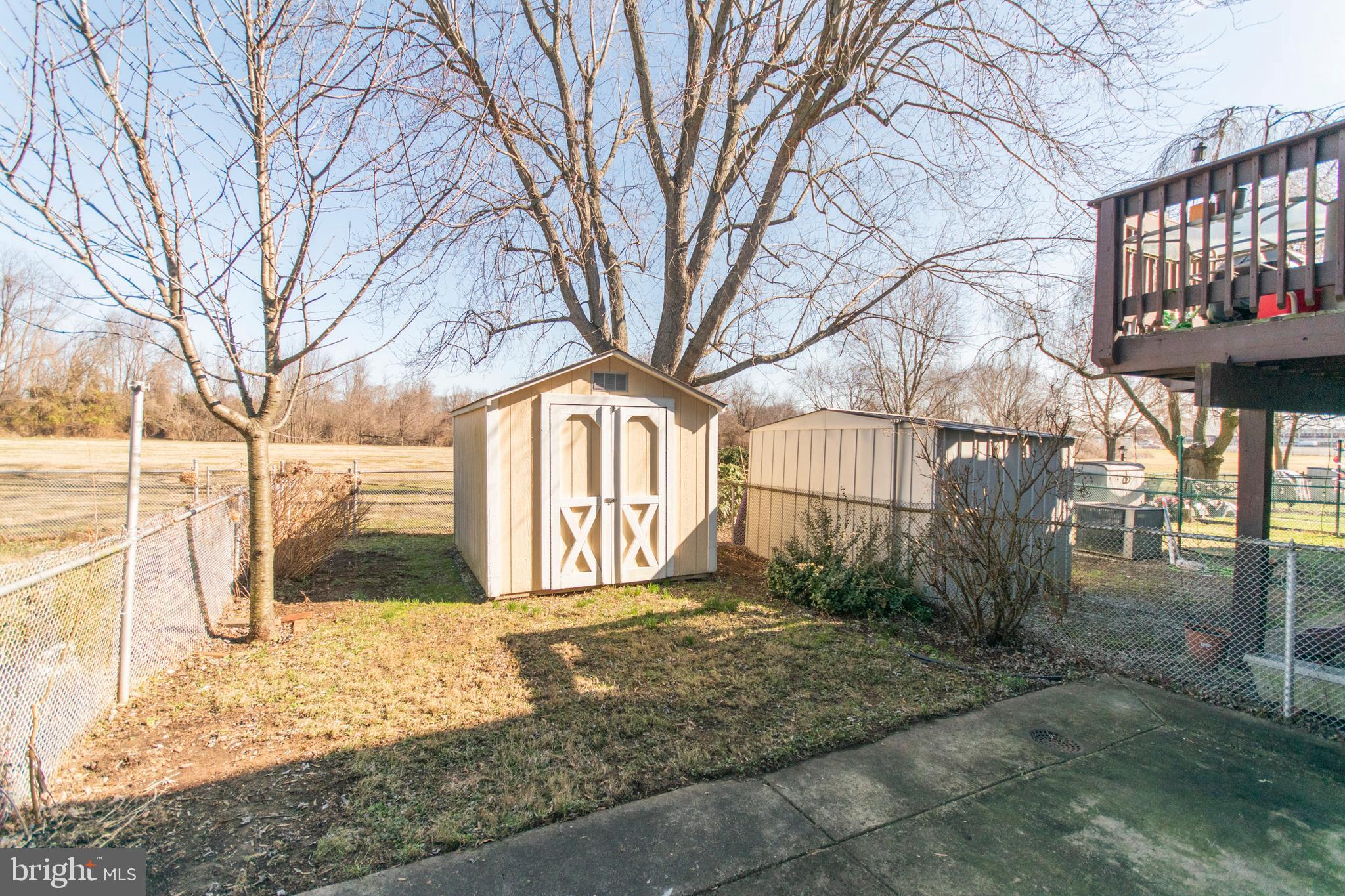 12585 Chilton Road Philadelphia, PA 19154 - Photo 27 of 33