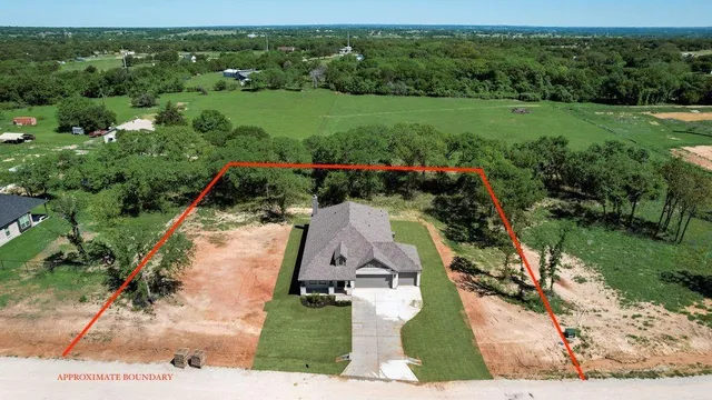 $437,990 | 128 Loveta Lane, Boyd, TX 76023