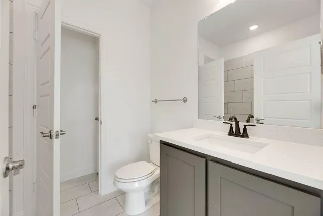 $437,990 | 128 Loveta Lane, Boyd, TX 76023