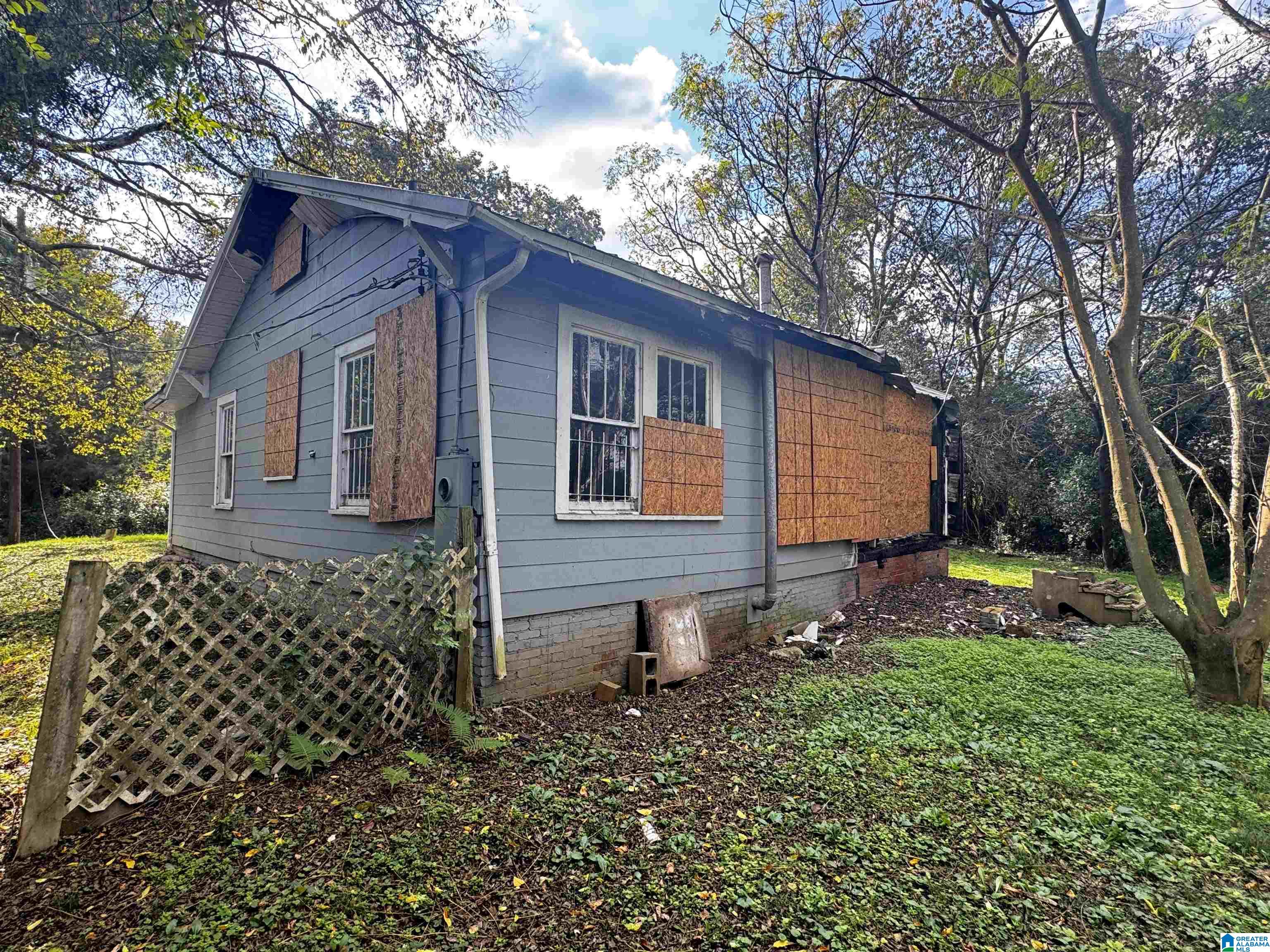1502 9th Avenue Midfield, AL 35228 - Photo 3 of 8