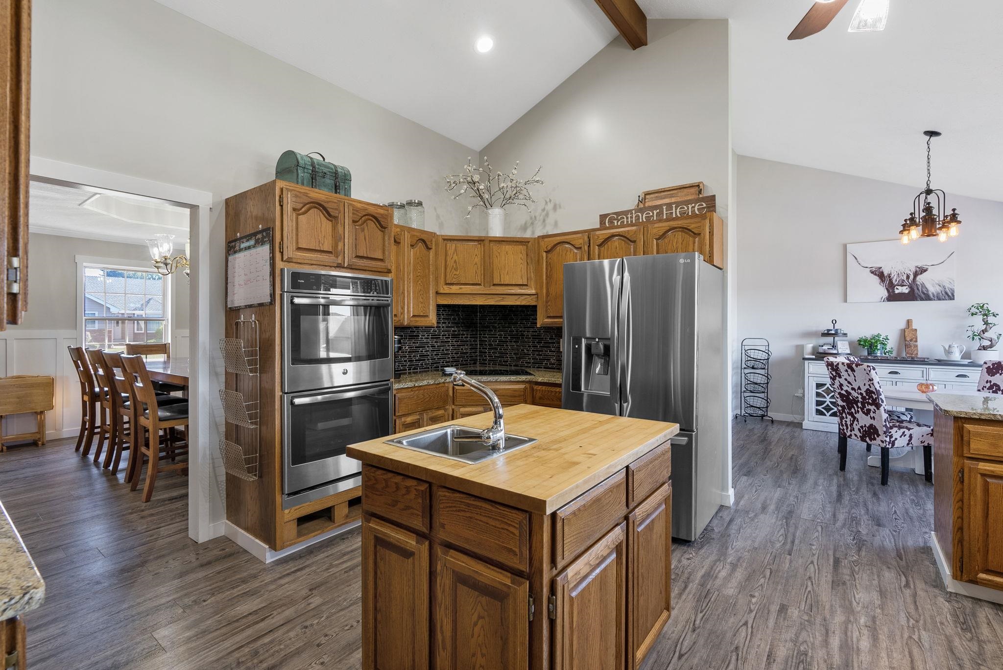 10103 North Ridgecrest Drive Spokane, WA 99208 - Photo 8 of 36
