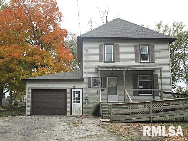 $69,900 | 419 East Walnut Street, Washburn, IL 61570