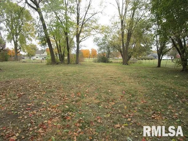 $39,900 | 419 East Walnut Street, Washburn, IL 61570