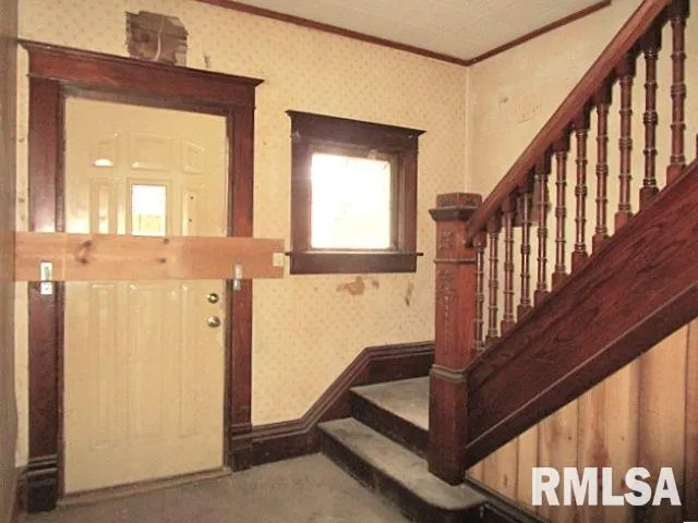 $69,900 | 419 East Walnut Street, Washburn, IL 61570