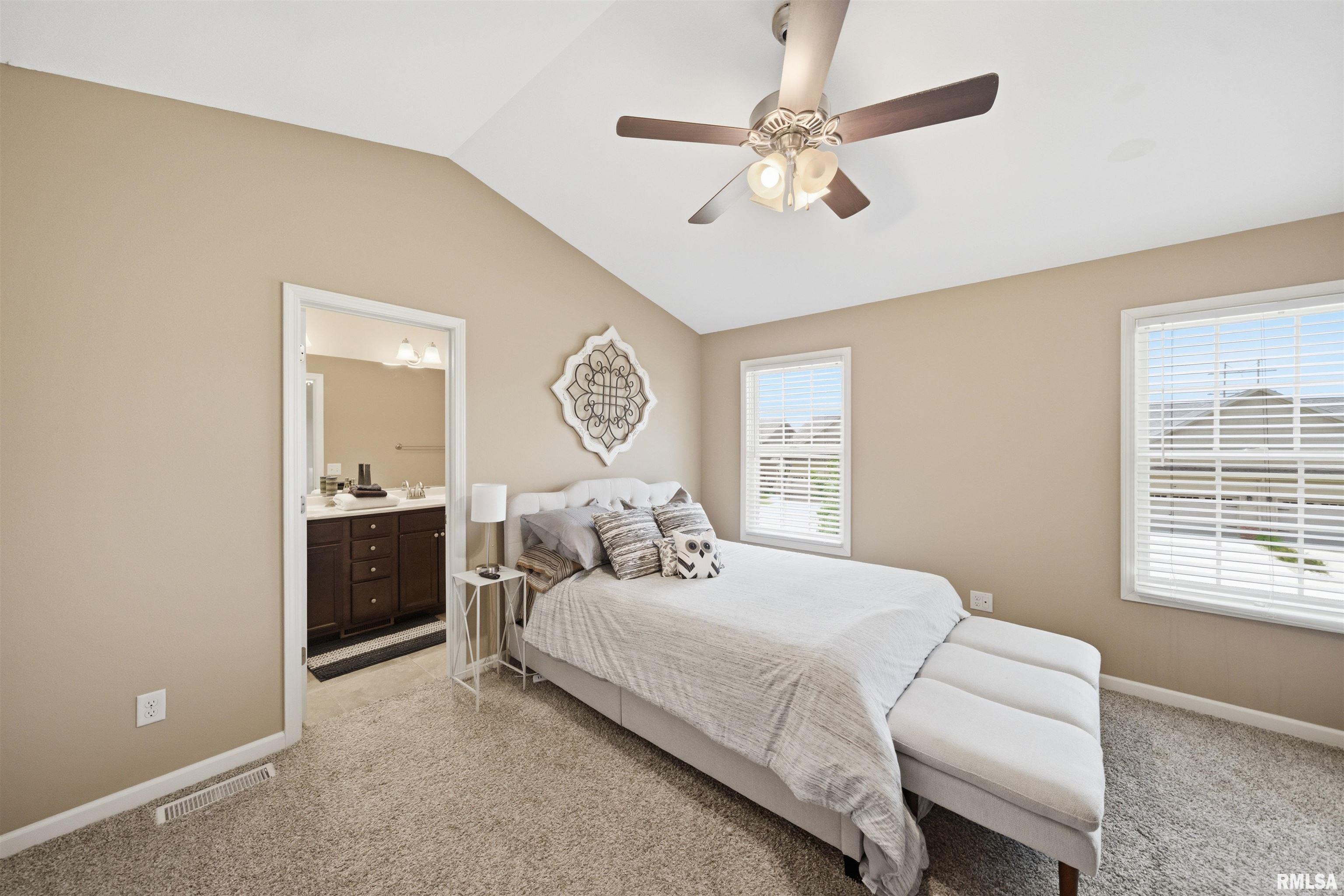 1906 Glenbridge Road Bloomington, IL 61704 - Photo 15 of 33