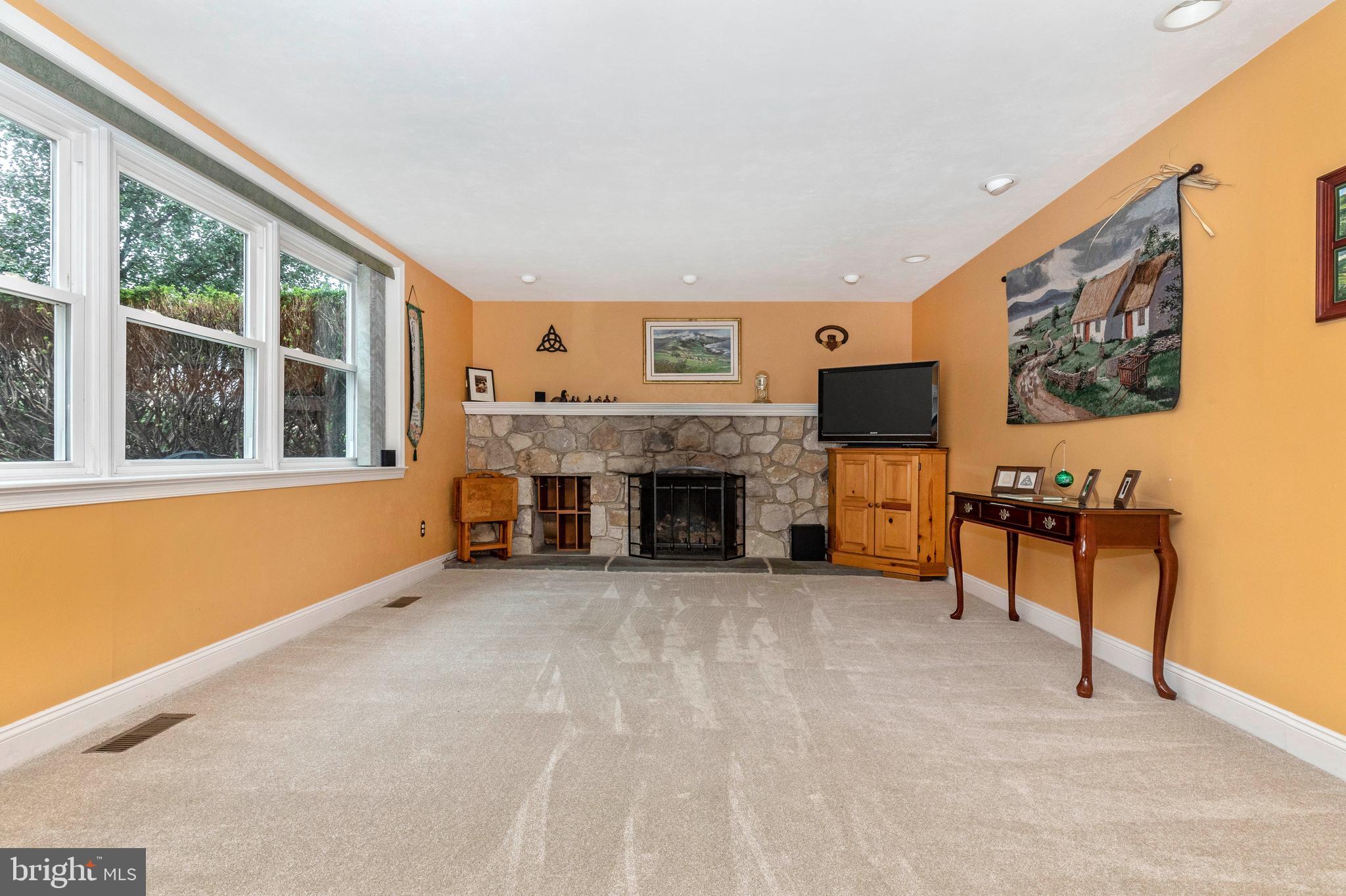 11 Timber Road Horsham, PA 19044 - Photo 15 of 38 Gallery Image 15