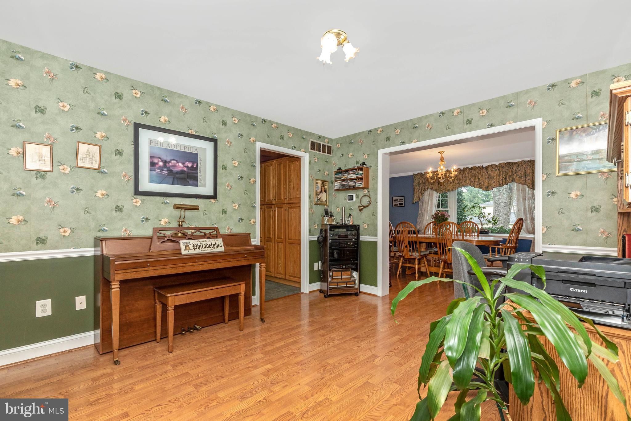 11 Timber Road Horsham, PA 19044 - Photo 8 of 38 Gallery Image 8