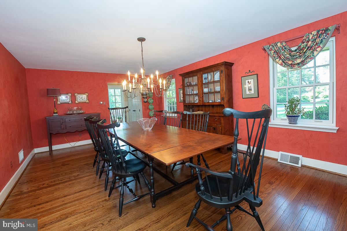 521 Newtown Road Berwyn, PA 19312 - Photo 12 of 69 Gallery Image 12