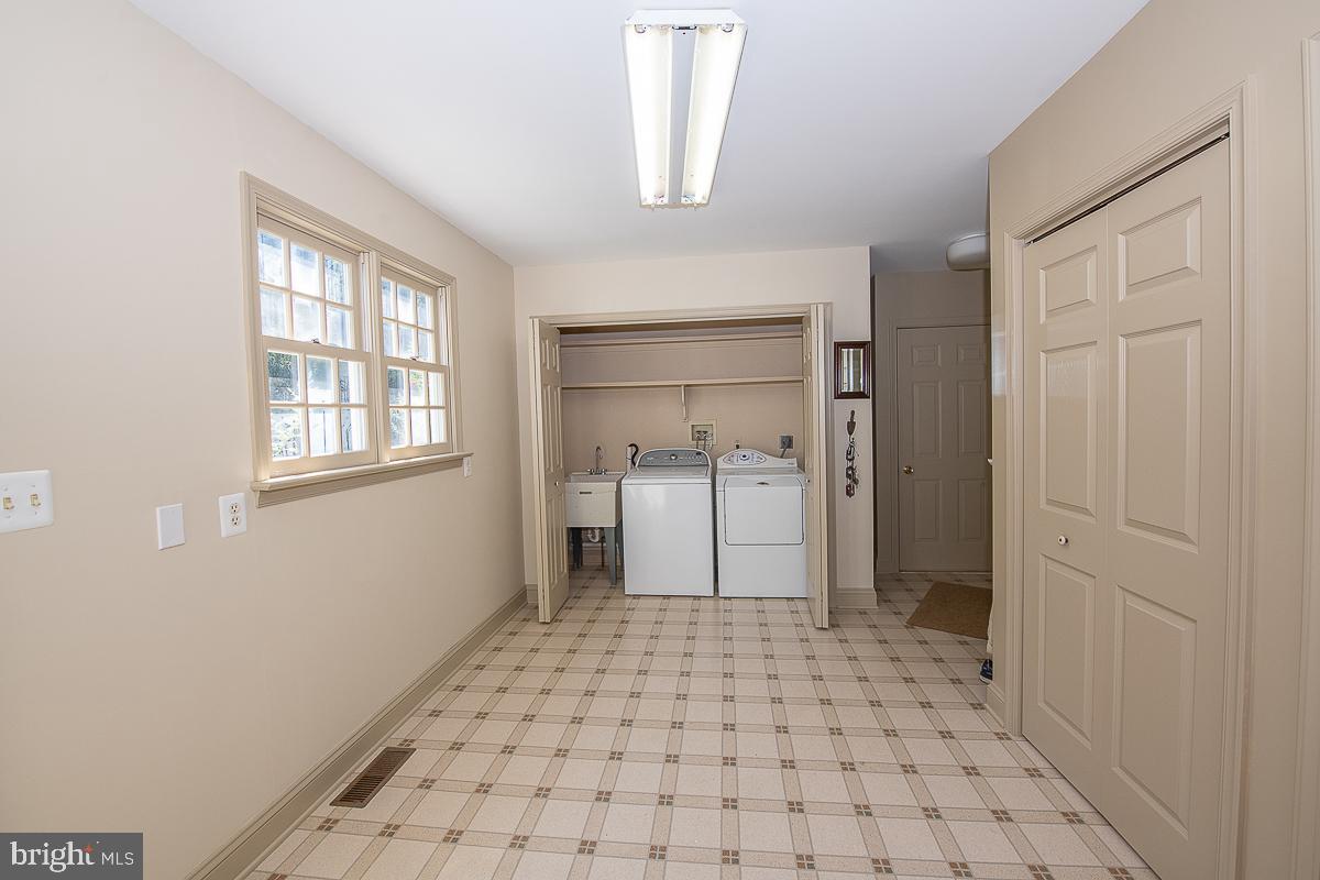 521 Newtown Road Berwyn, PA 19312 - Photo 33 of 69 Gallery Image 33