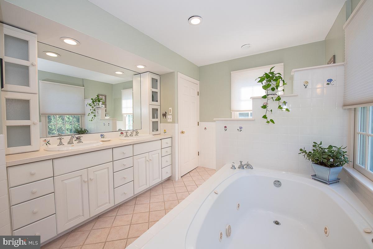 521 Newtown Road Berwyn, PA 19312 - Photo 45 of 69 Gallery Image 45