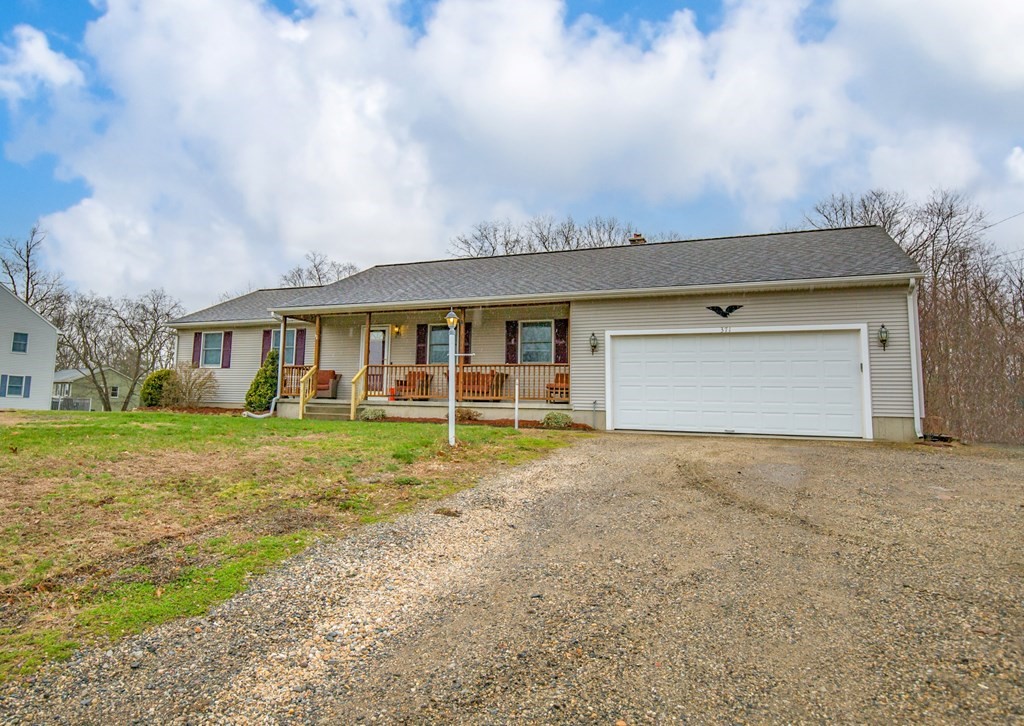371 Rondeau Street Palmer, MA 01069 - Photo 1 of 33 Gallery Image 1