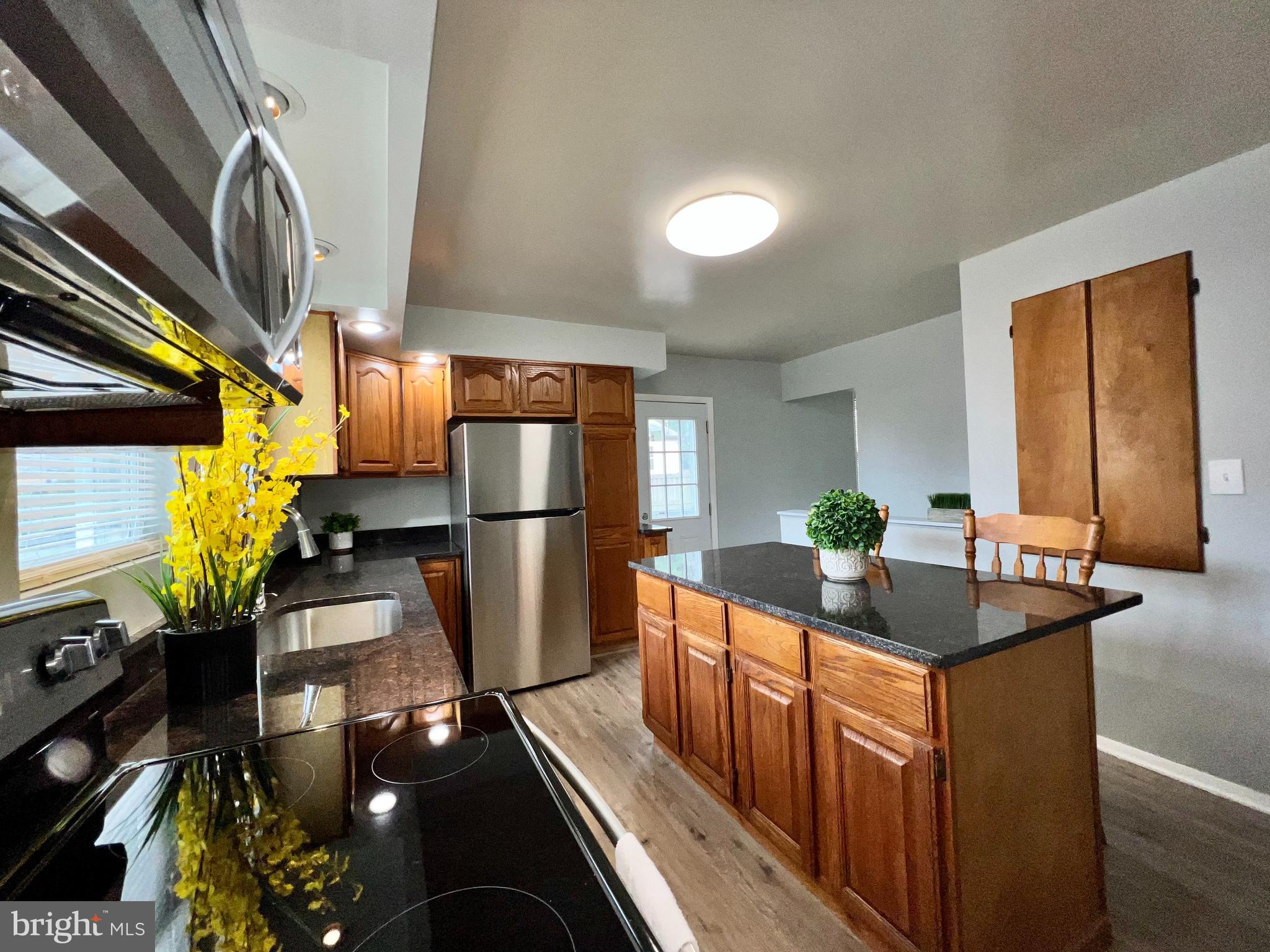 3608 Chapman Road Randallstown, MD 21133 - Photo 11 of 42 Eat in kitchen