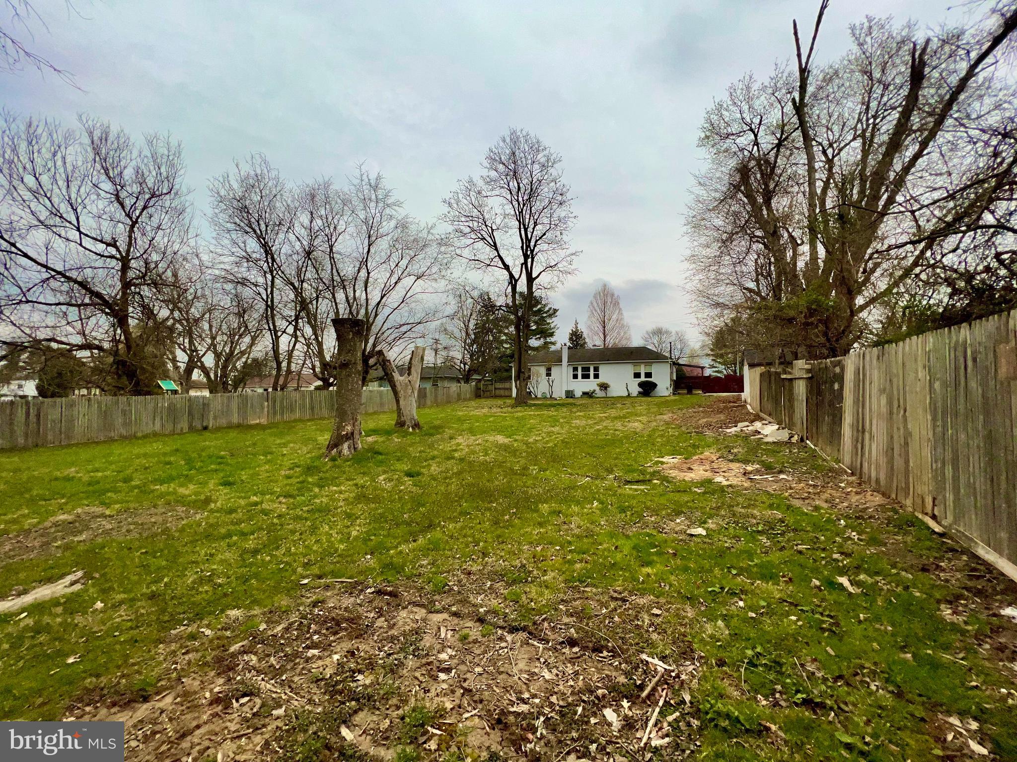 3608 Chapman Road Randallstown, MD 21133 - Photo 40 of 42 Massive yard space!