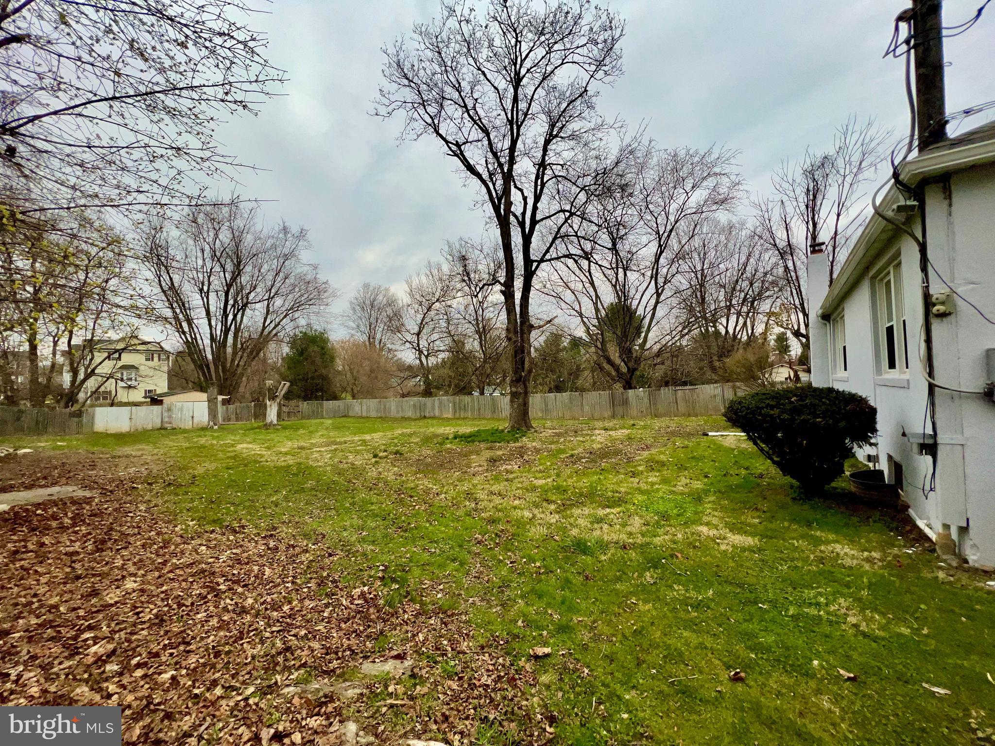 3608 Chapman Road Randallstown, MD 21133 - Photo 41 of 42 Massive yard space!