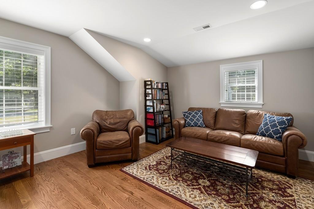 67 Windermere Road Newton, MA 02466 - Photo 21 of 37 Gallery Image 21