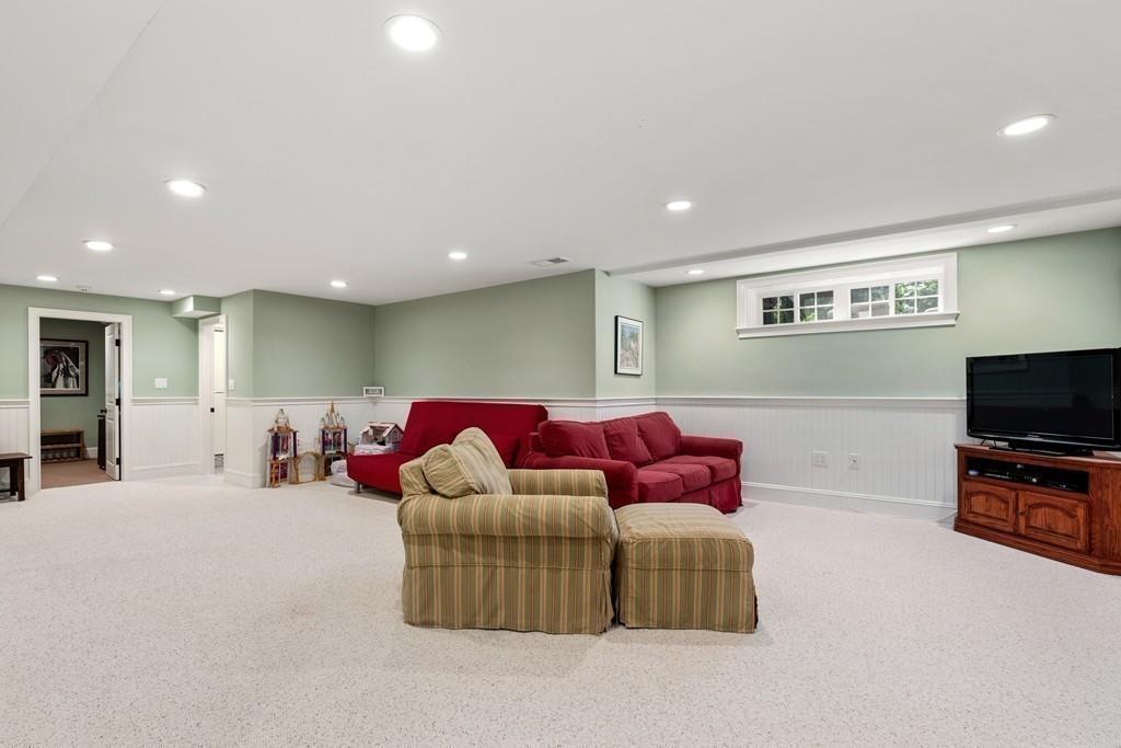 67 Windermere Road Newton, MA 02466 - Photo 29 of 37 Gallery Image 29