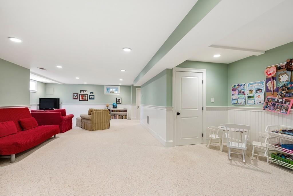67 Windermere Road Newton, MA 02466 - Photo 30 of 37 Gallery Image 30