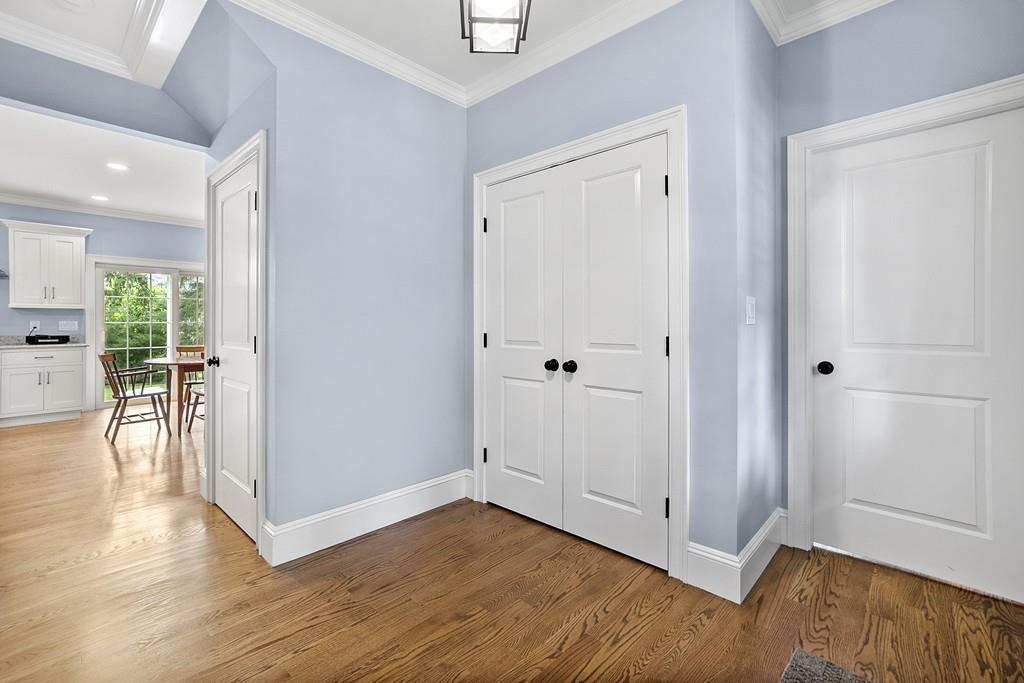 67 Windermere Road Newton, MA 02466 - Photo 4 of 37 Gallery Image 4