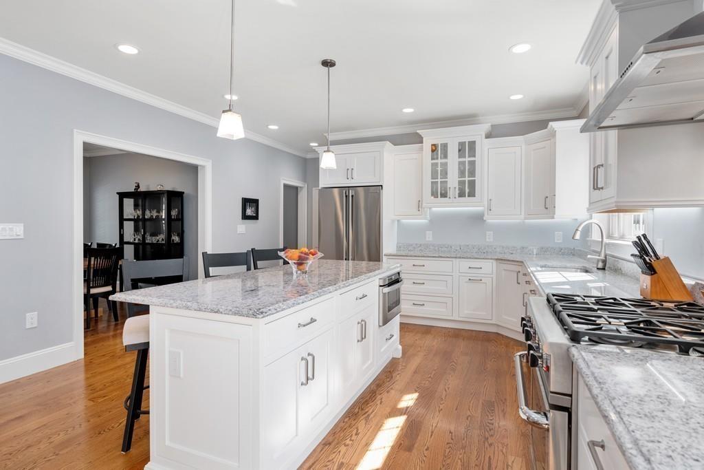 67 Windermere Road Newton, MA 02466 - Photo 6 of 37 Gallery Image 6