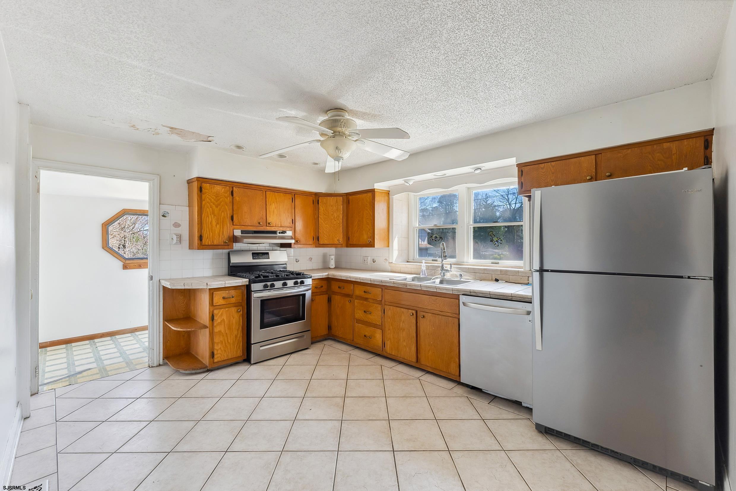 300 Pitney Road Absecon, NJ 08201 - Photo 16 of 43