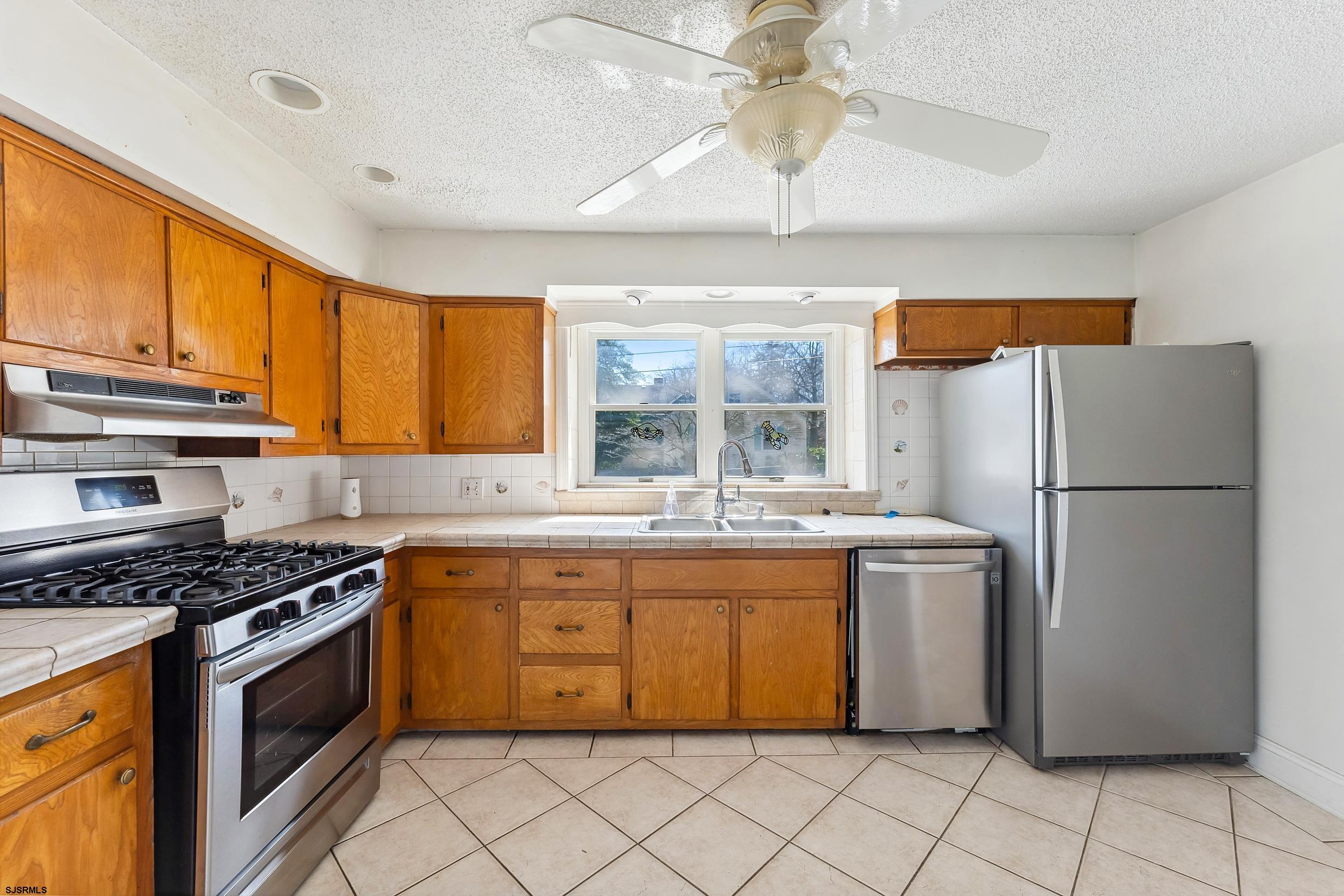 300 Pitney Road Absecon, NJ 08201 - Photo 18 of 43