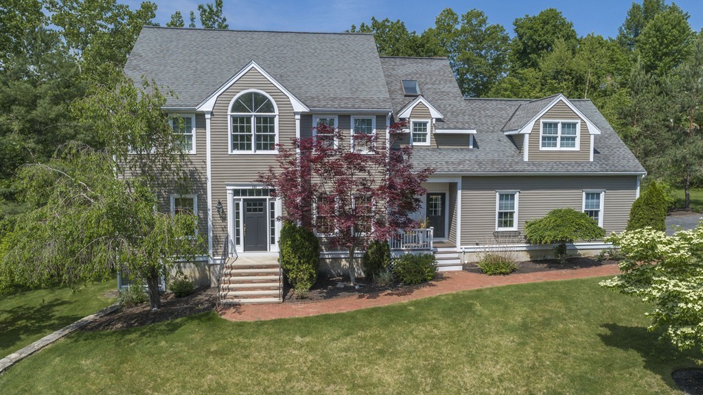351 Spring Street Shrewsbury, MA 01545 - Photo 1 of 30 Gallery Image 1