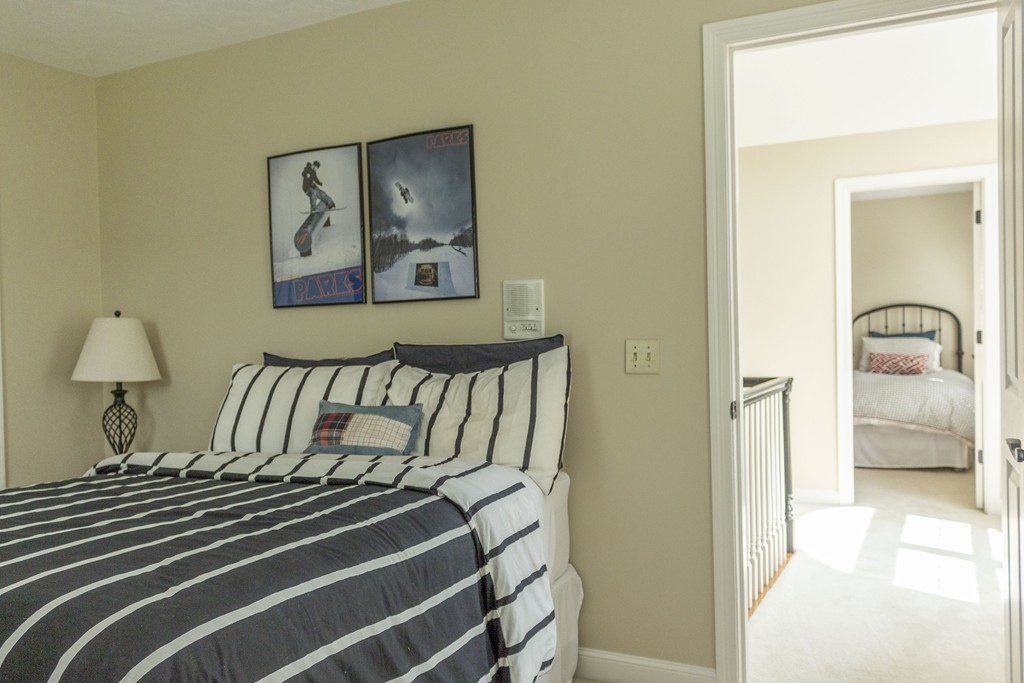 351 Spring Street Shrewsbury, MA 01545 - Photo 14 of 30 Gallery Image 14