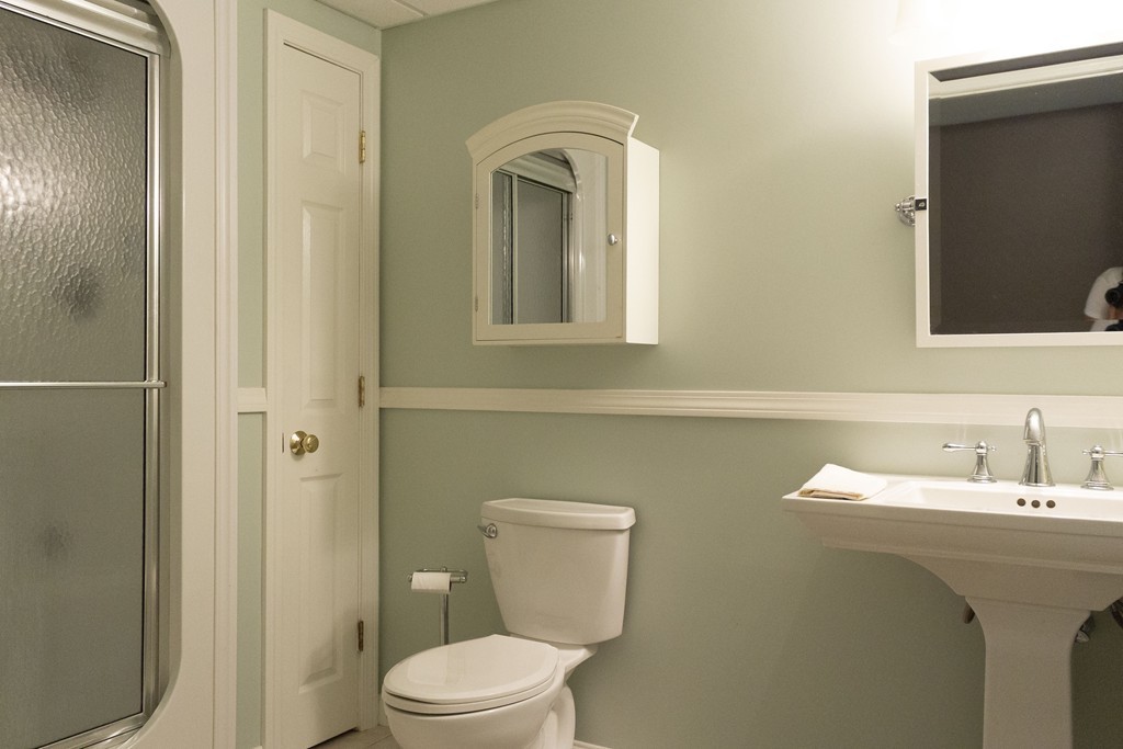 351 Spring Street Shrewsbury, MA 01545 - Photo 23 of 30 Gallery Image 23