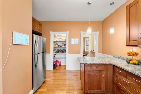 $759,000 | 68 Chestnut Street, Unit 2, Brookline, MA 02445