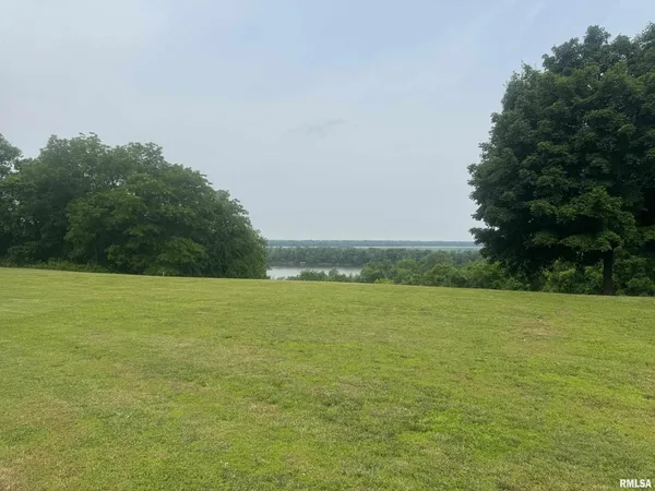 $280,000 | 3937 Musholt Strasse Lane, Quincy, IL 62305