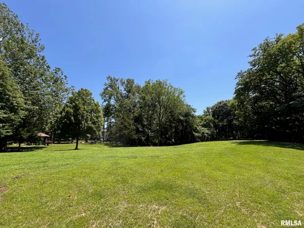 $280,000 | 3937 Musholt Strasse Lane, Quincy, IL 62305