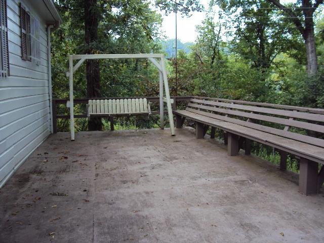 24 Rye Hobbs Road Smithville, TN 37166 - Photo 8 of 8 open deck