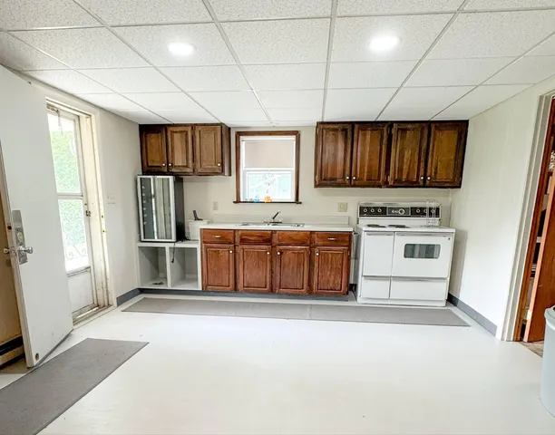 $450,000 | 440 Pucker Street, Niles, MI 49120