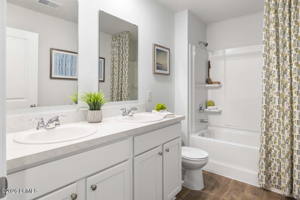 1082 Sanctuary Drive Ridgeland, SC 29936 - Photo 24 of 36 24 Guest Bath