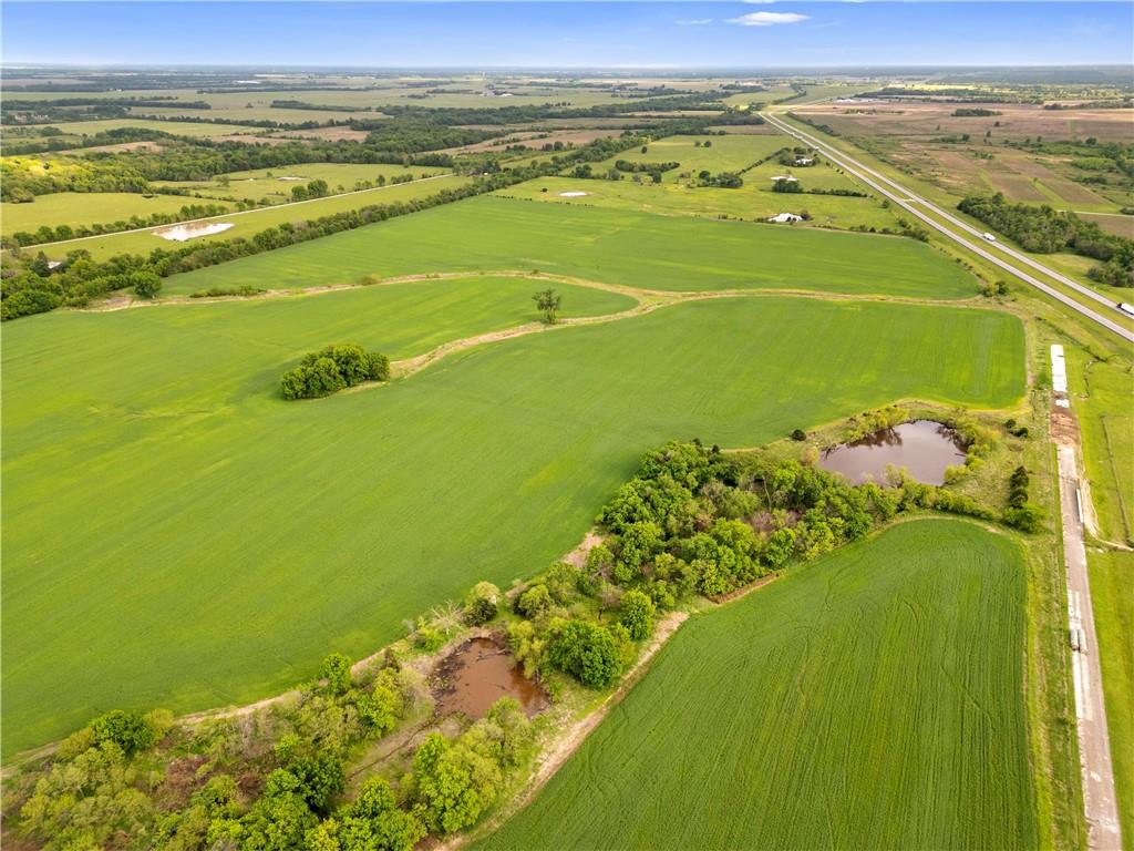 49 Northwest 100th Road Sheldon, MO 64784 - Photo 11 of 34