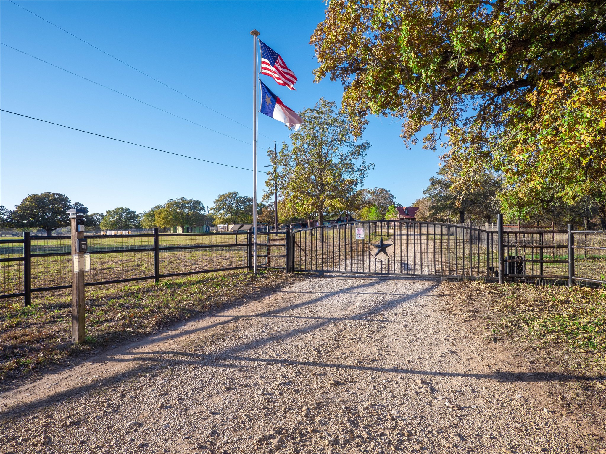 414 Walnut Creek Road Bastrop, TX 78602 - Photo 3 of 39 Front Gate