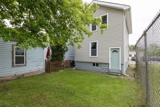 $129,900 | 303 Diamond Street, Lenox, NY 13032