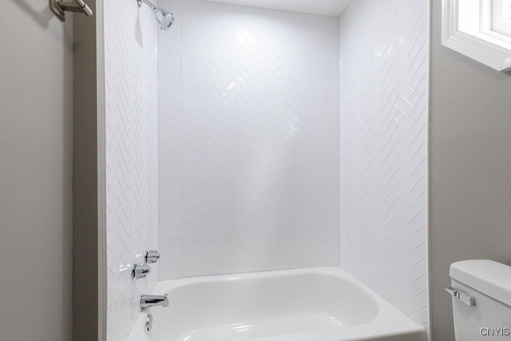 303 Diamond Street Lenox, NY 13032 - Photo 9 of 29