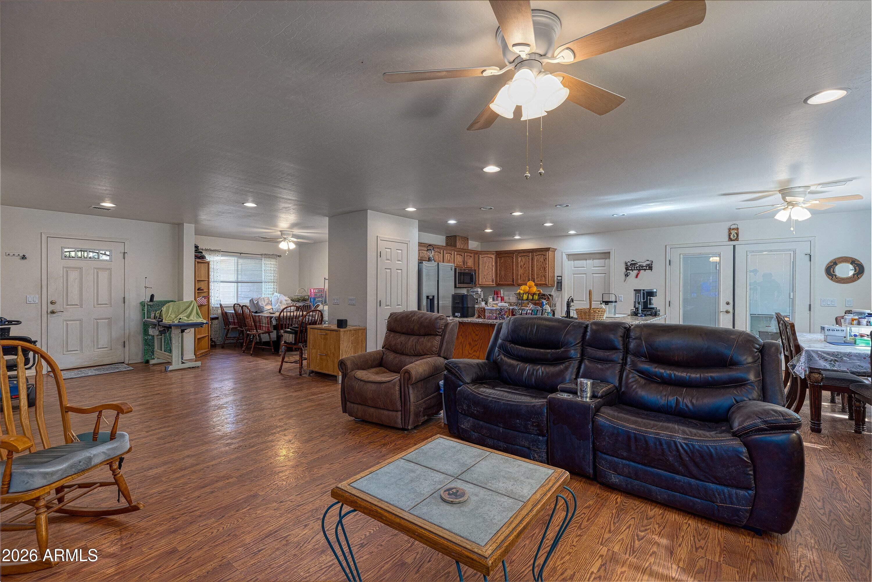 5107 Forest View Road Lakeside, AZ 85929 - Photo 6 of 30 Living Room