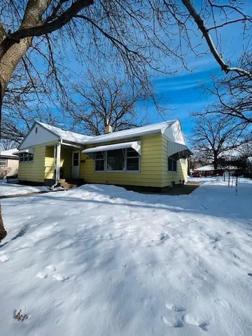 $229,900 | 1416 9th Avenue North, St. Cloud, MN 56303