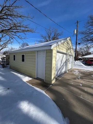 $229,900 | 1416 9th Avenue North, St. Cloud, MN 56303