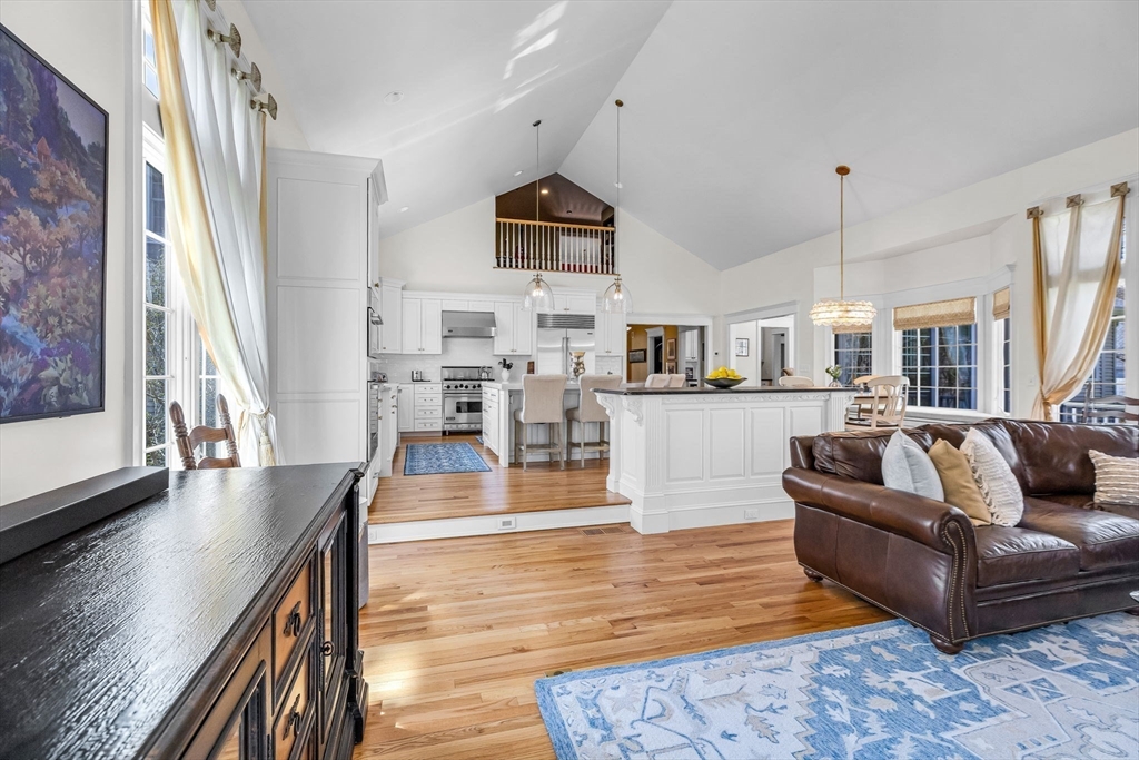 37 Old Farm Road East Longmeadow, MA 01028 - Photo 7 of 41 Gallery Image 7