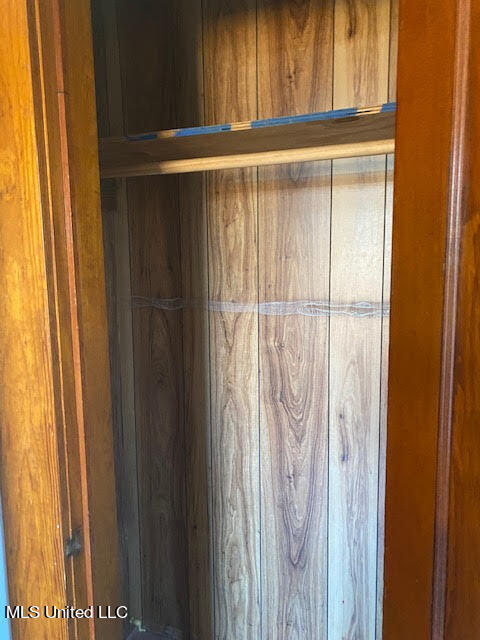 723 Ridge Avenue Ashland, MS 38603 - Photo 12 of 17 closet