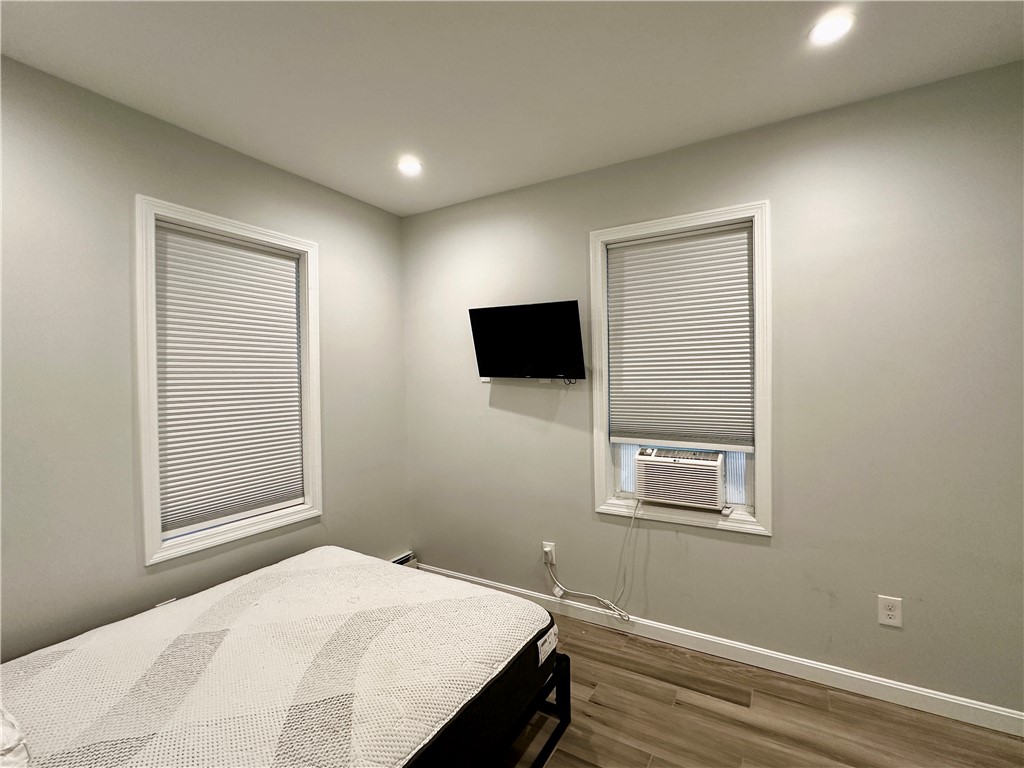 29 Ann Street, Unit 3 Newport, RI 02840 - Photo 7 of 11