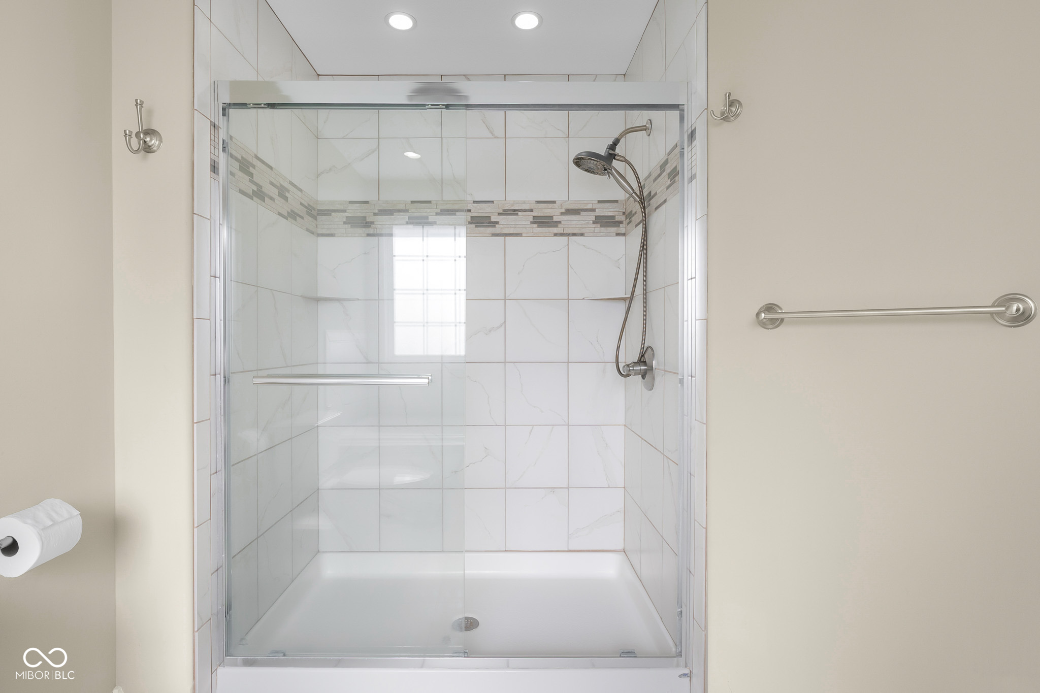 2533 Violet Way Columbus, IN 47201 - Photo 25 of 53 Gallery Image 25