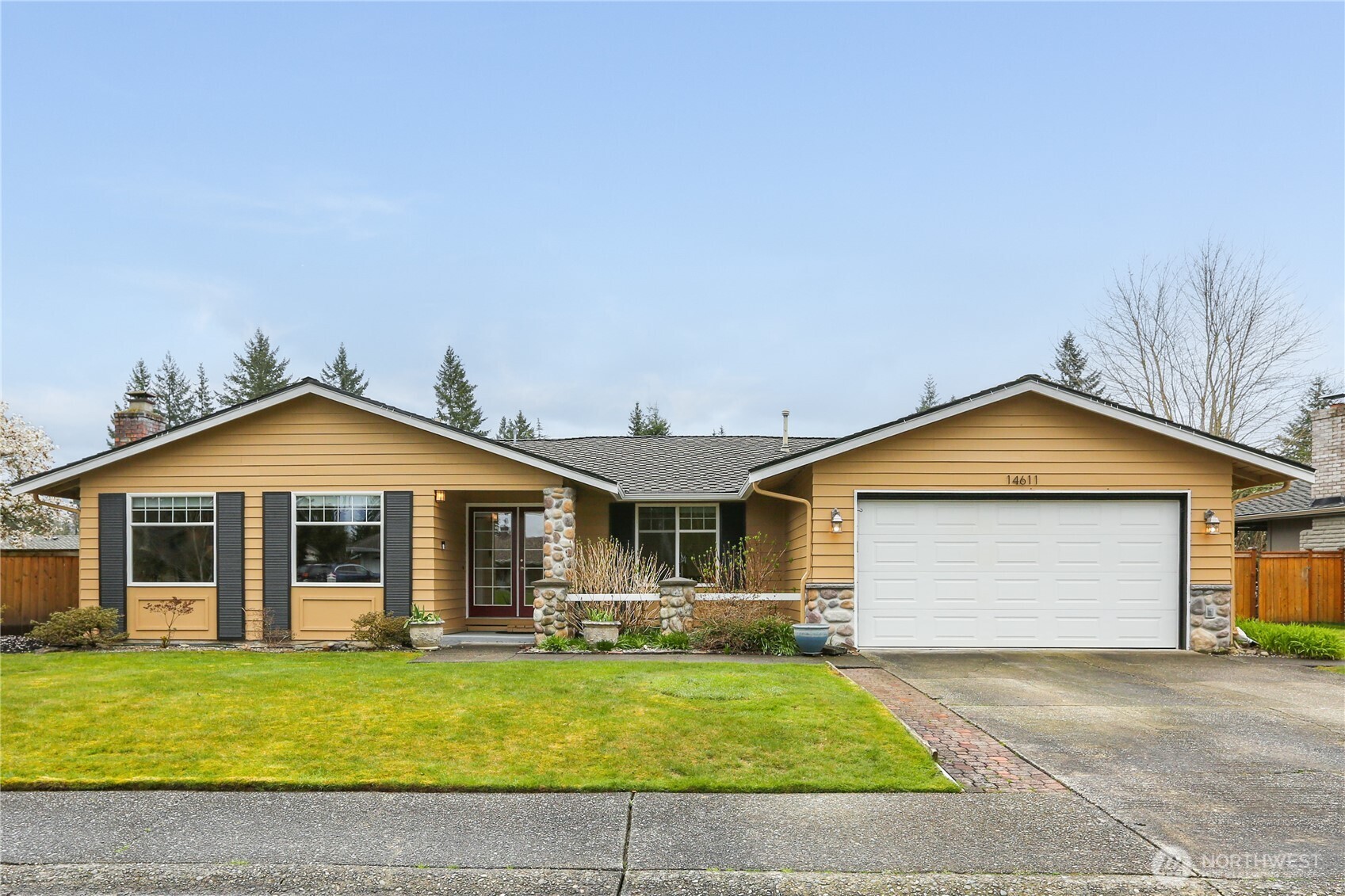 14611 Southeast 167th Place Renton, WA 98058 - Photo 1 of 34